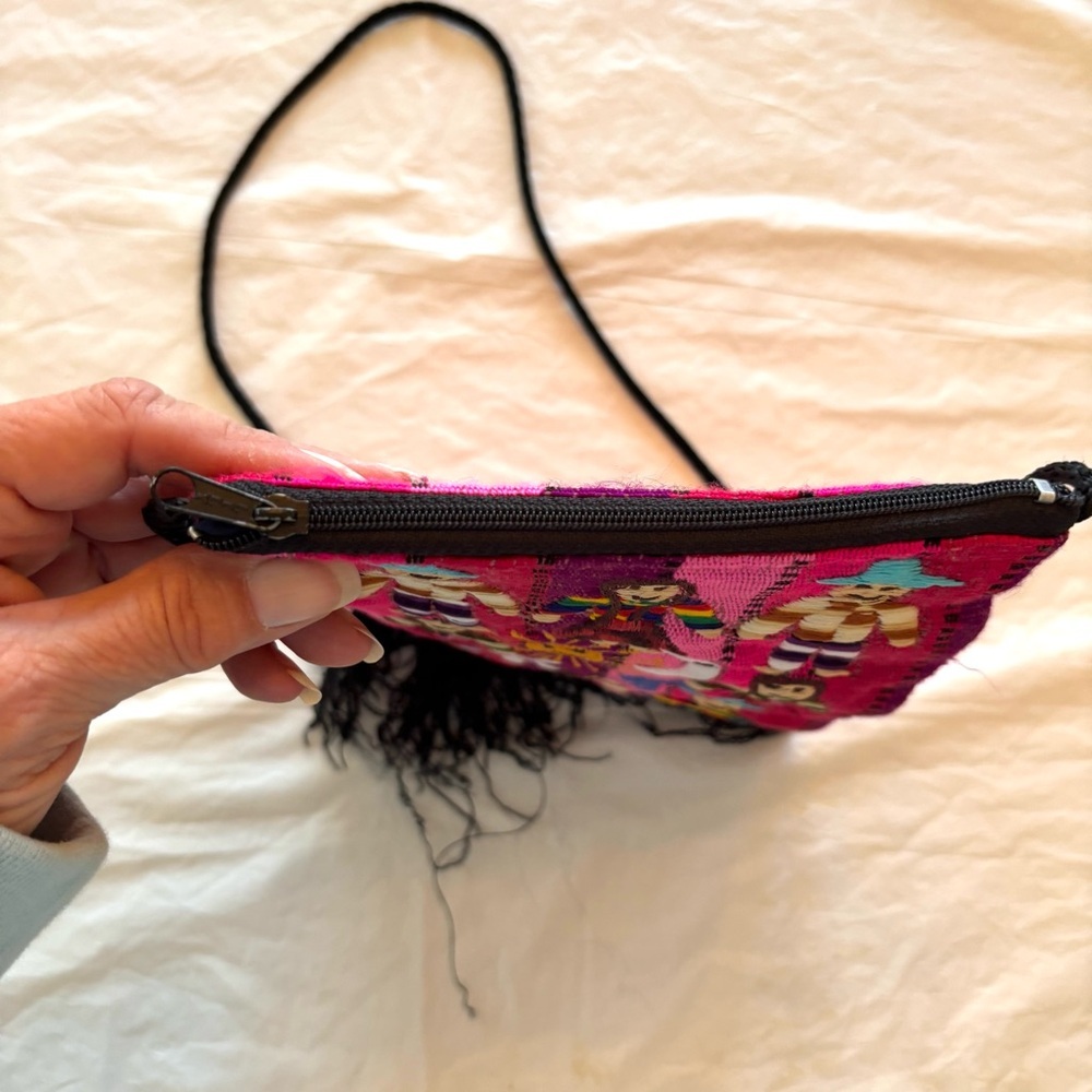 Vintage Crossbody worry dolls embroidered pink handmade in Peru. NWOT - Picture 6 of 11